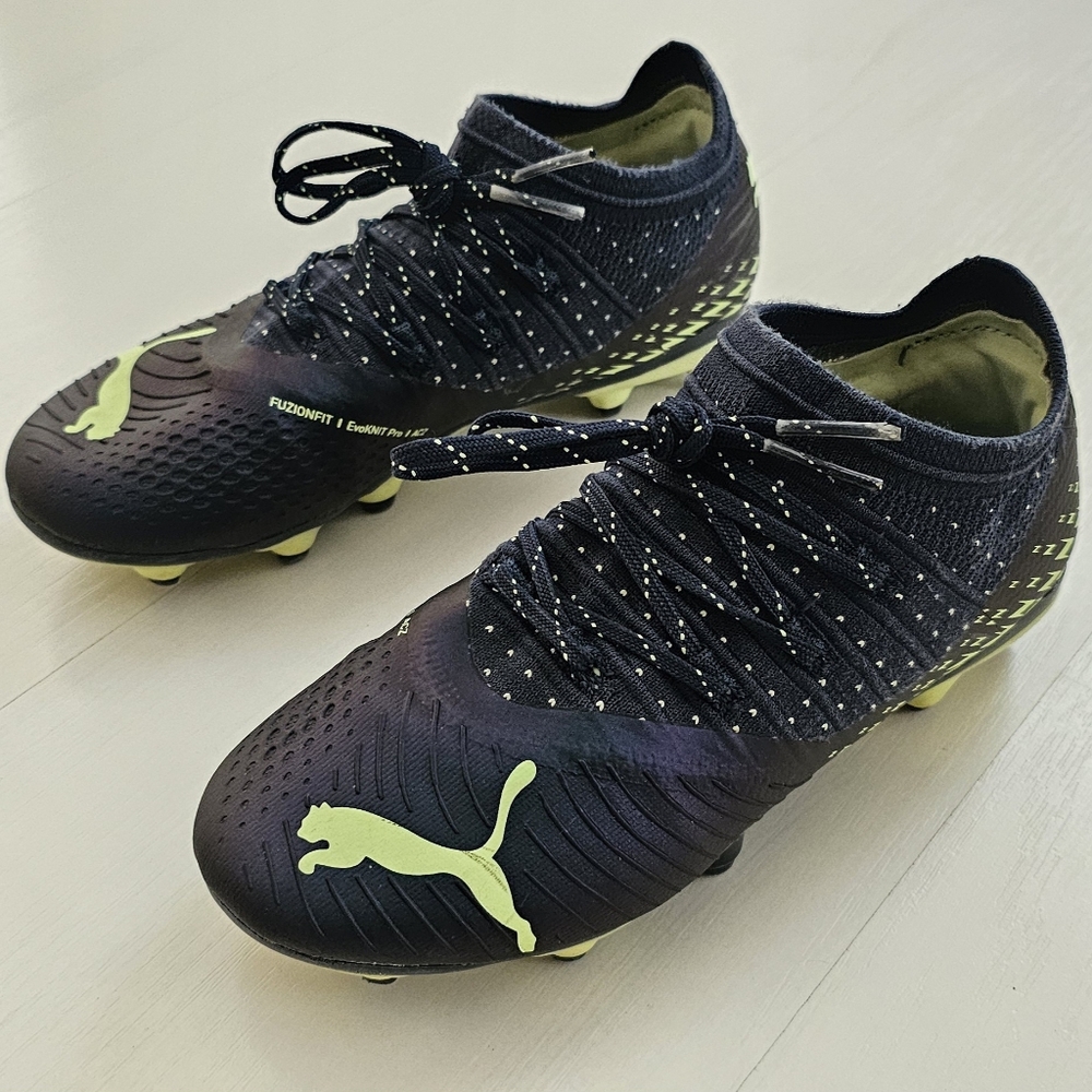 Puma Future Z 2.4 FG/AG Soccer Cleats Lace-Up Shoes 107009-01 Kids Sz 2C Blue
